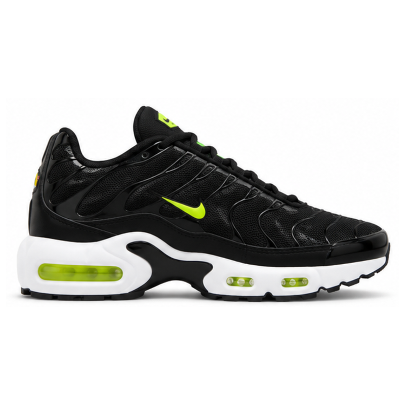 Nike AIR MAX PLUS TN Black Volt