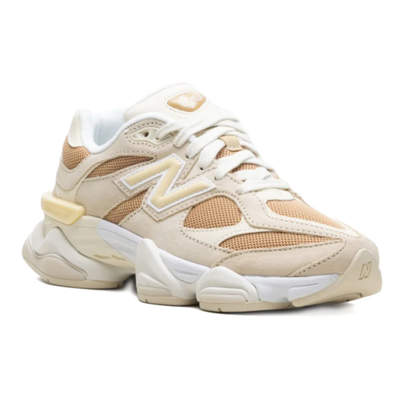 New Balance 9060 Champs Sport Exclusive - Sea Salt / Beige