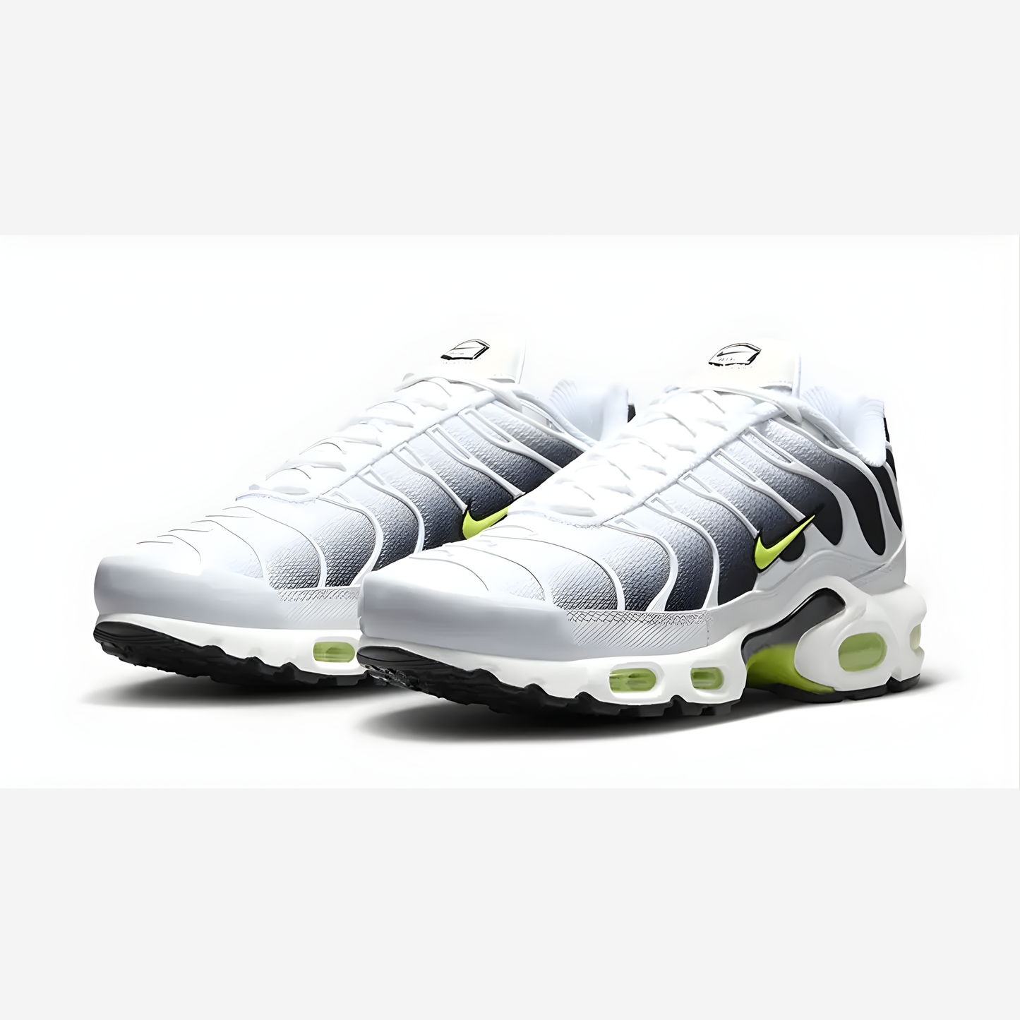 Nike AIR MAX PLUS TN Phantom Volt