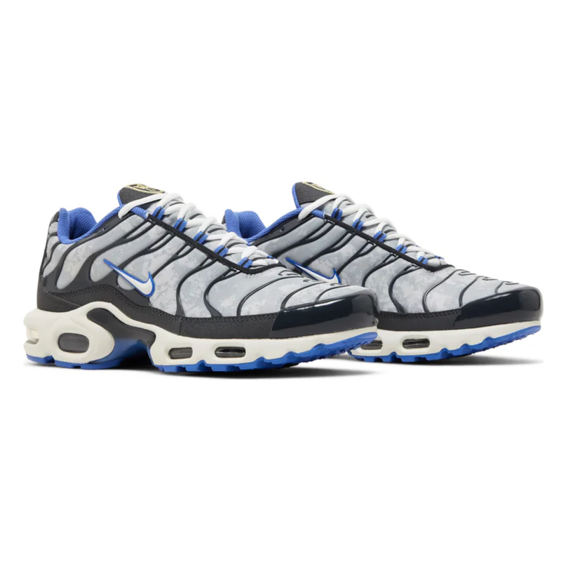 Nike AIR MAX PLUS TN 'Social F.C.' (2022)
