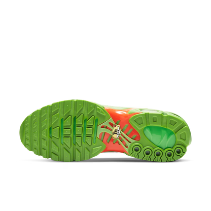 Nike AIR MAX PLUS TN Supreme Mean Green