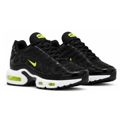Nike AIR MAX PLUS TN Black Volt