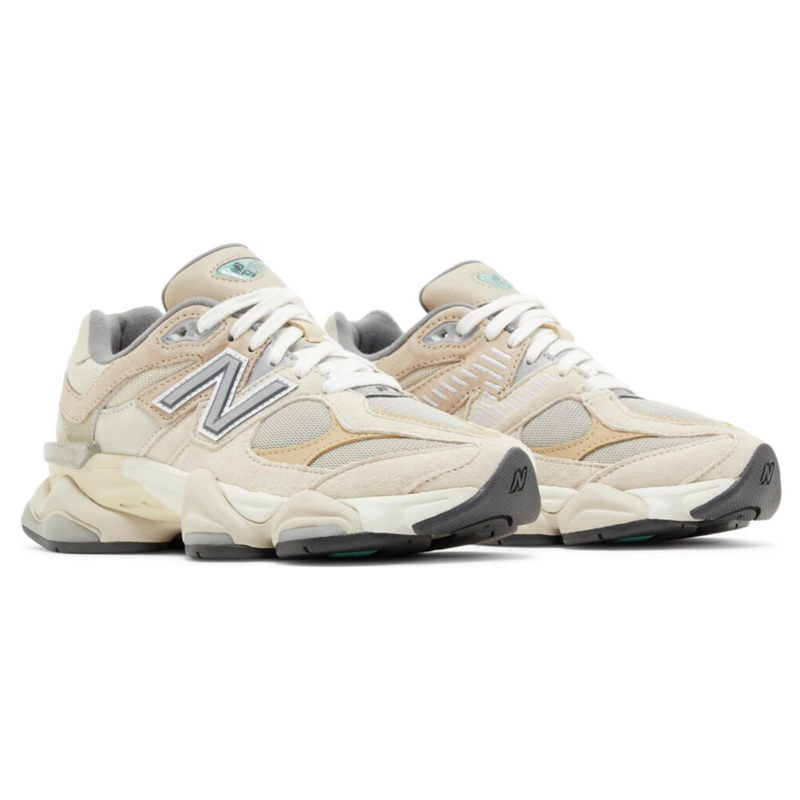New Balance 9060 Sea Salt Surf