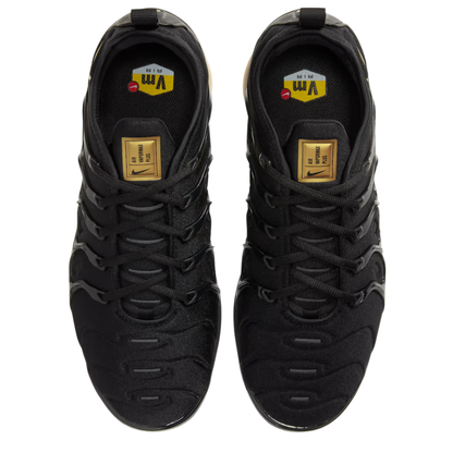 Nike AIR VAPORMAX PLUS Black Metallic Gold