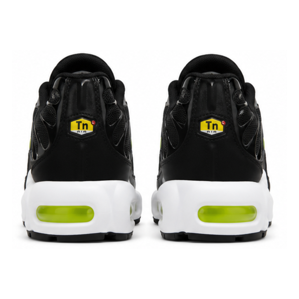 Nike AIR MAX PLUS TN Black Volt