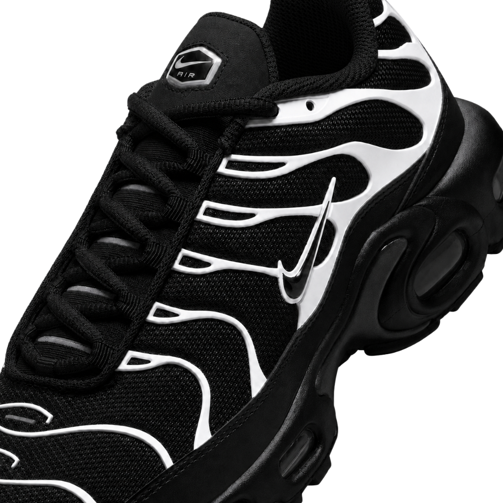 Nike AIR MAX PLUS TN Black Reflective