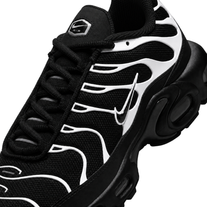 Nike AIR MAX PLUS TN Black Reflective