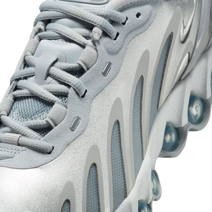 Nike AIR MAX DN8 Metallic Silver